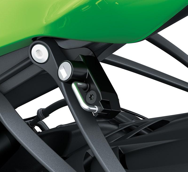 Cerradura de casco One-Key System (Ninja ZX-6R)